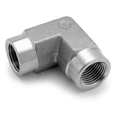 Adaptador codo 90° 100H Ham-Let — Hembra NPT × Hembra NPT